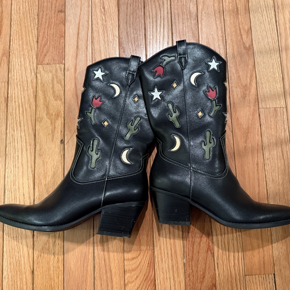 Black Cut Out Western Metallic Boots Size 9 cactus tulip moon festival Size 9 - Picture 5 of 8